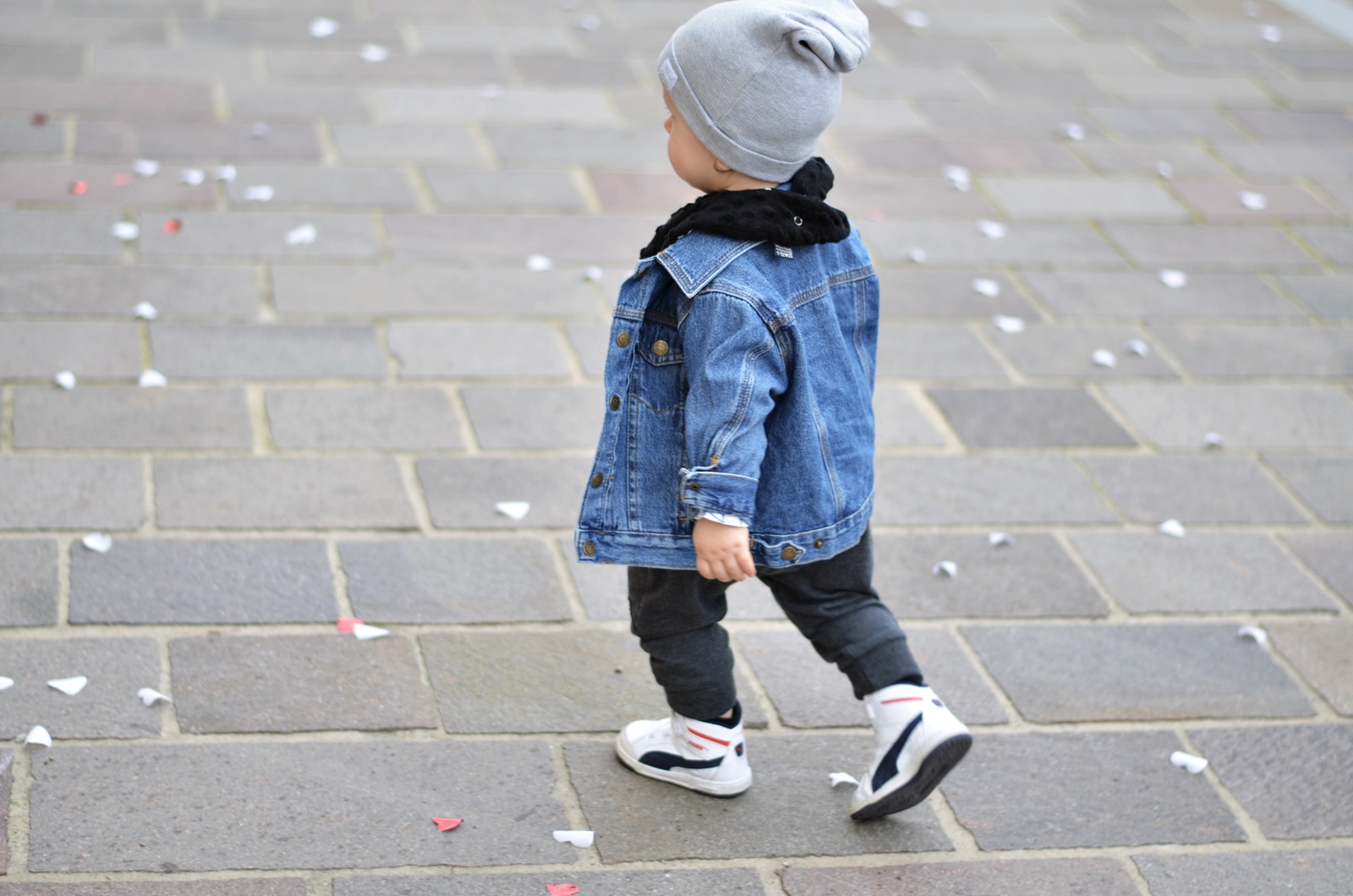 DŻINSOWA KURTKA DZIECIĘCA