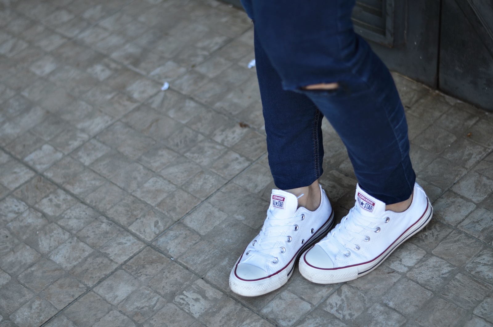 CONVERSE