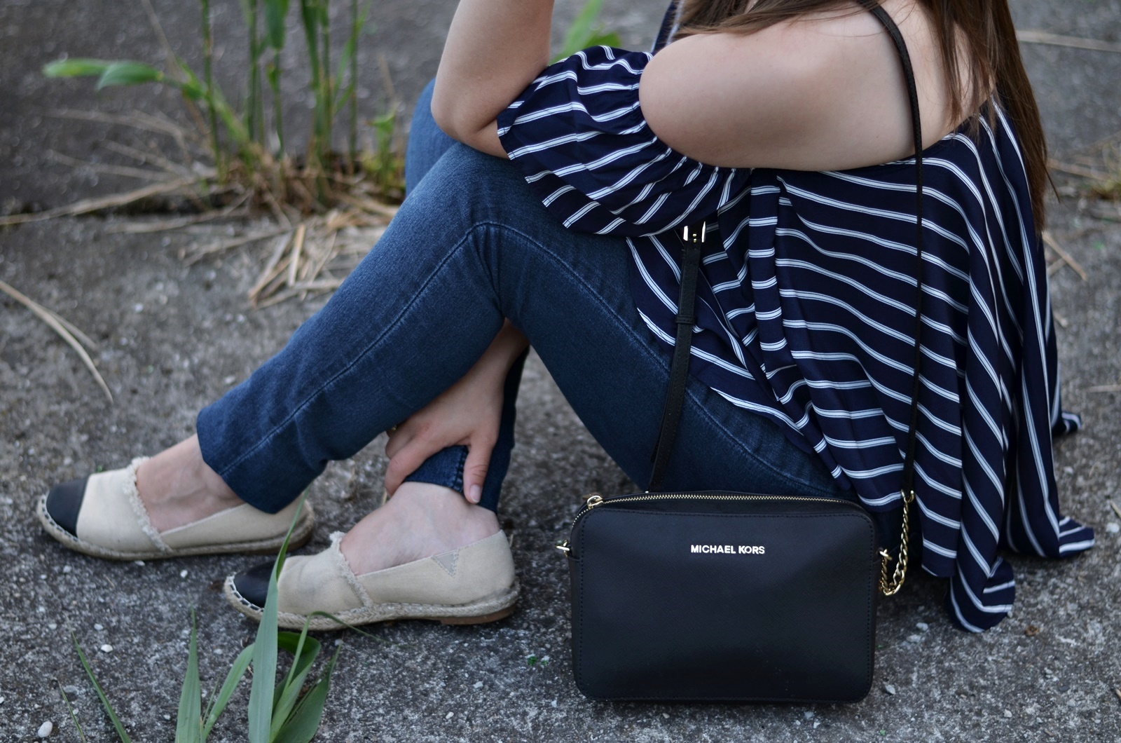 TOP Z ODKRYTYMI RAMIONAMI