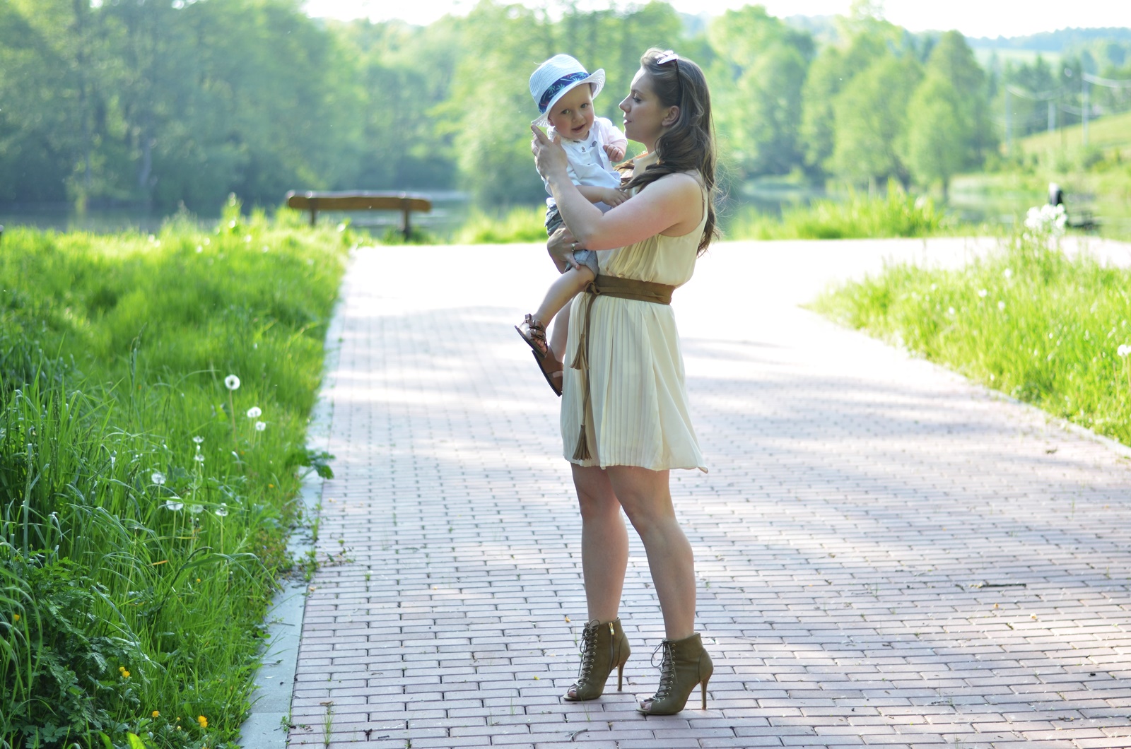 LA MILLOU I DZIEŃ MAMY