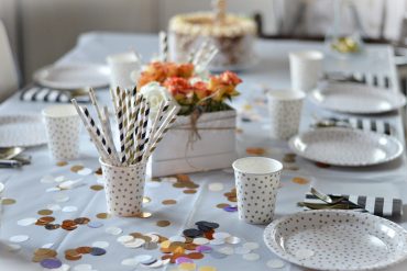 PRZYJĘCIE URODZINOWE