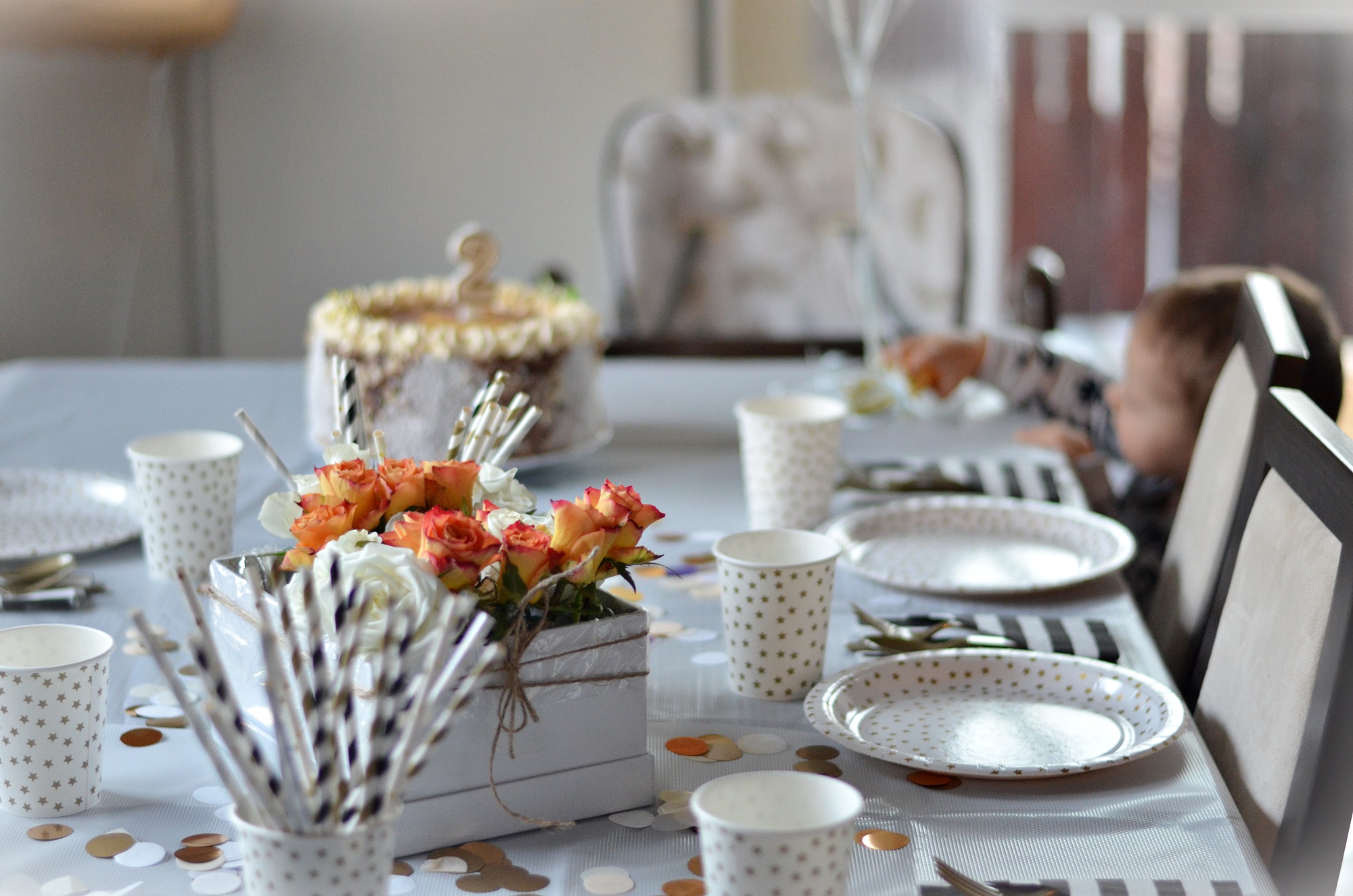 PRZYJĘCIE URODZINOWE