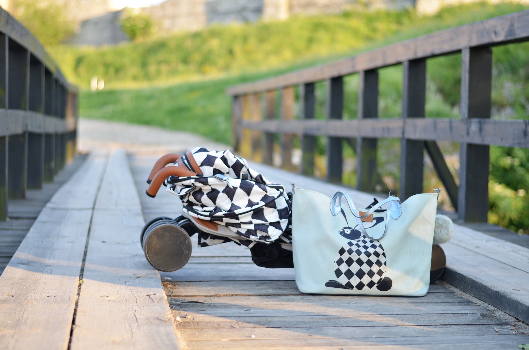 PODRÓŻE Z ELODIE DETAILS