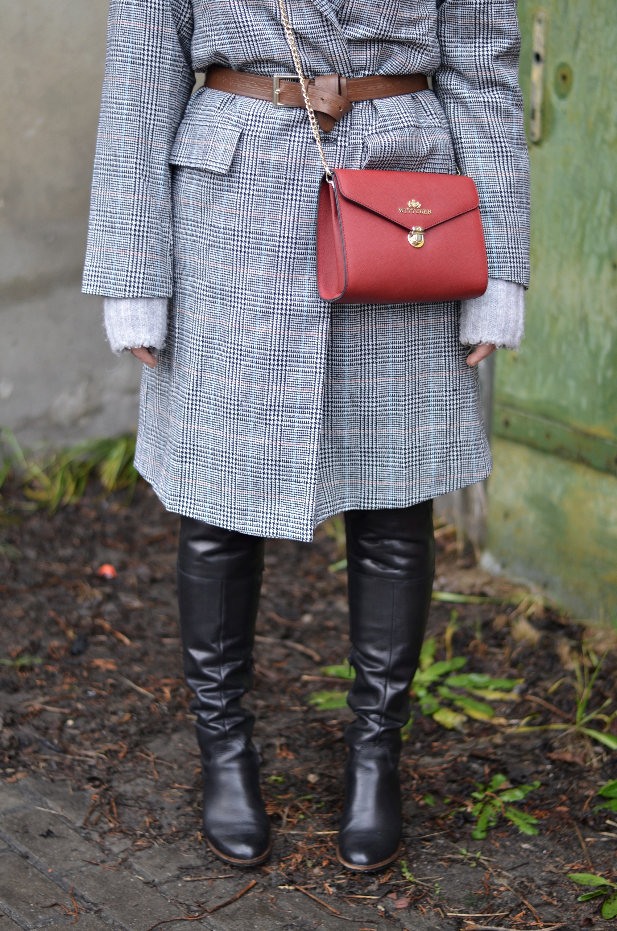 płaszcz w kratę kozaki tamarris