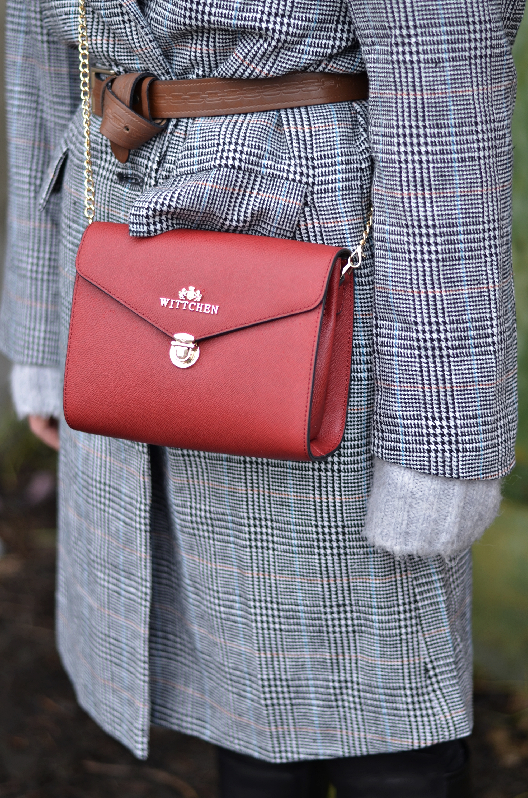 płaszcz w kratę torebka wittchen
