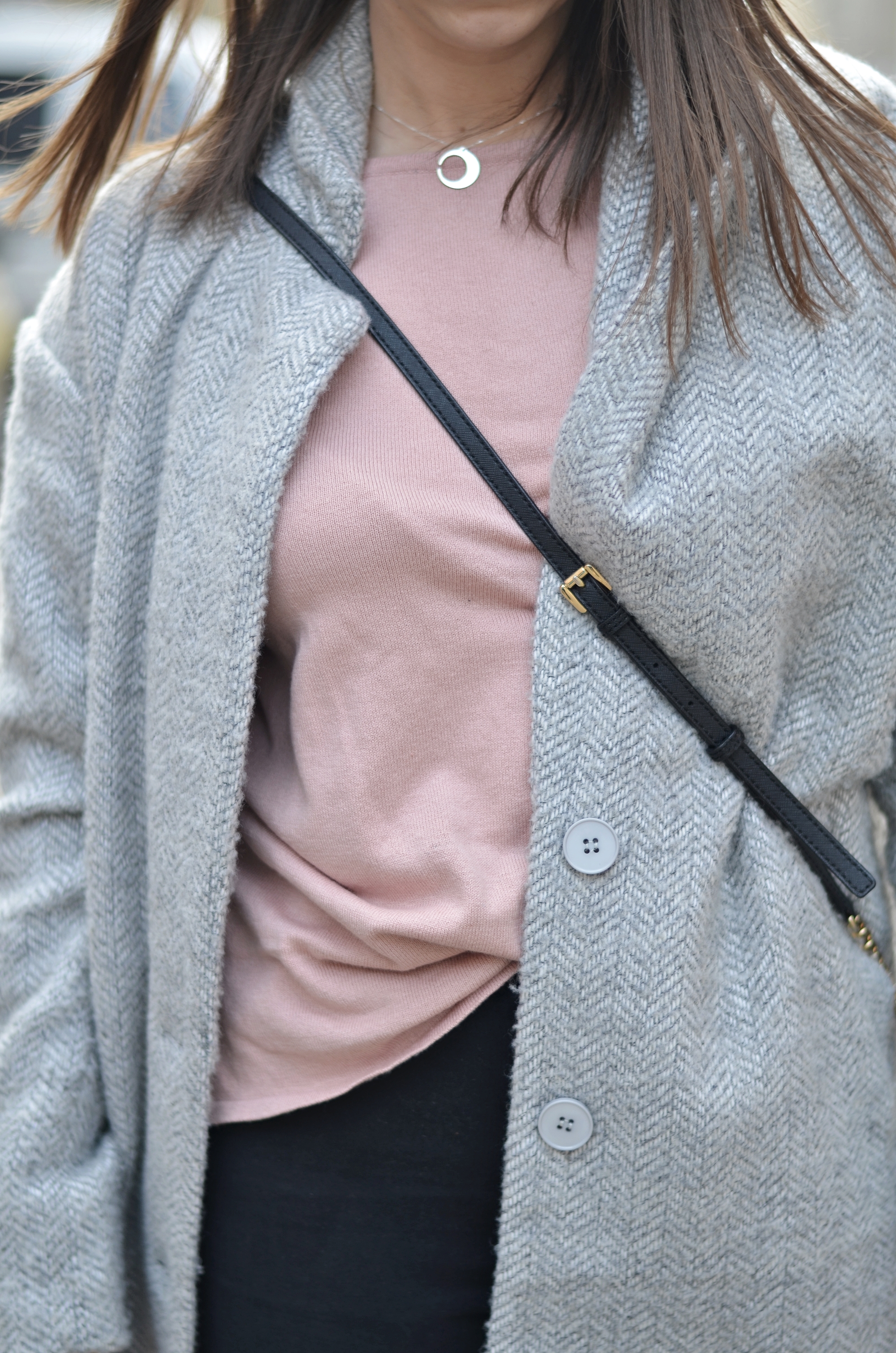 SWETER Z DODATKIEM JEDWABIU