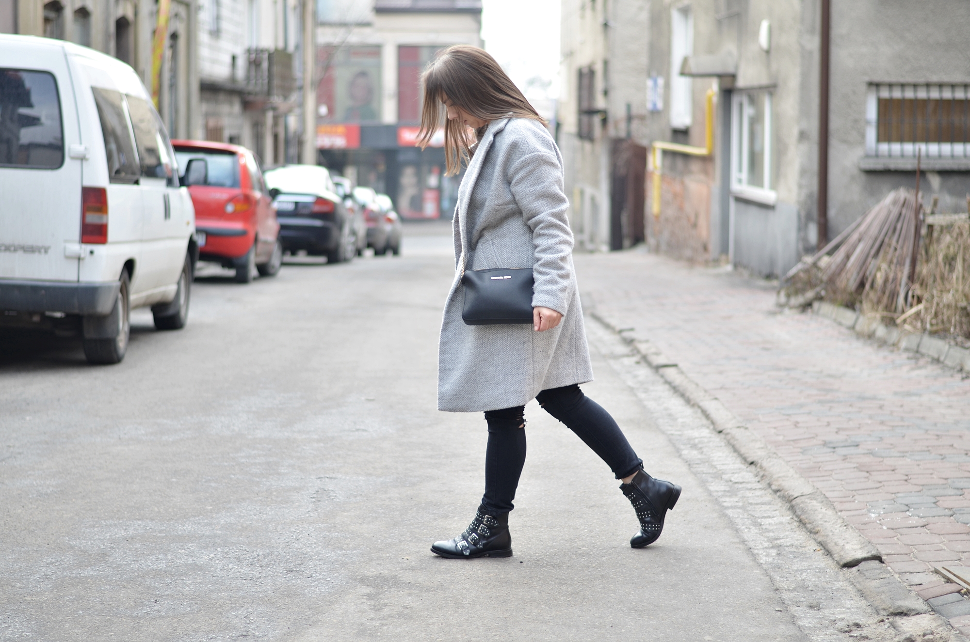 SWETER Z DODATKIEM JEDWABIU