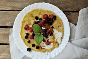 OMLET NA SŁODKO - PRZEPIS NA PYSZNE I ZDROWE ŚNIADANIE