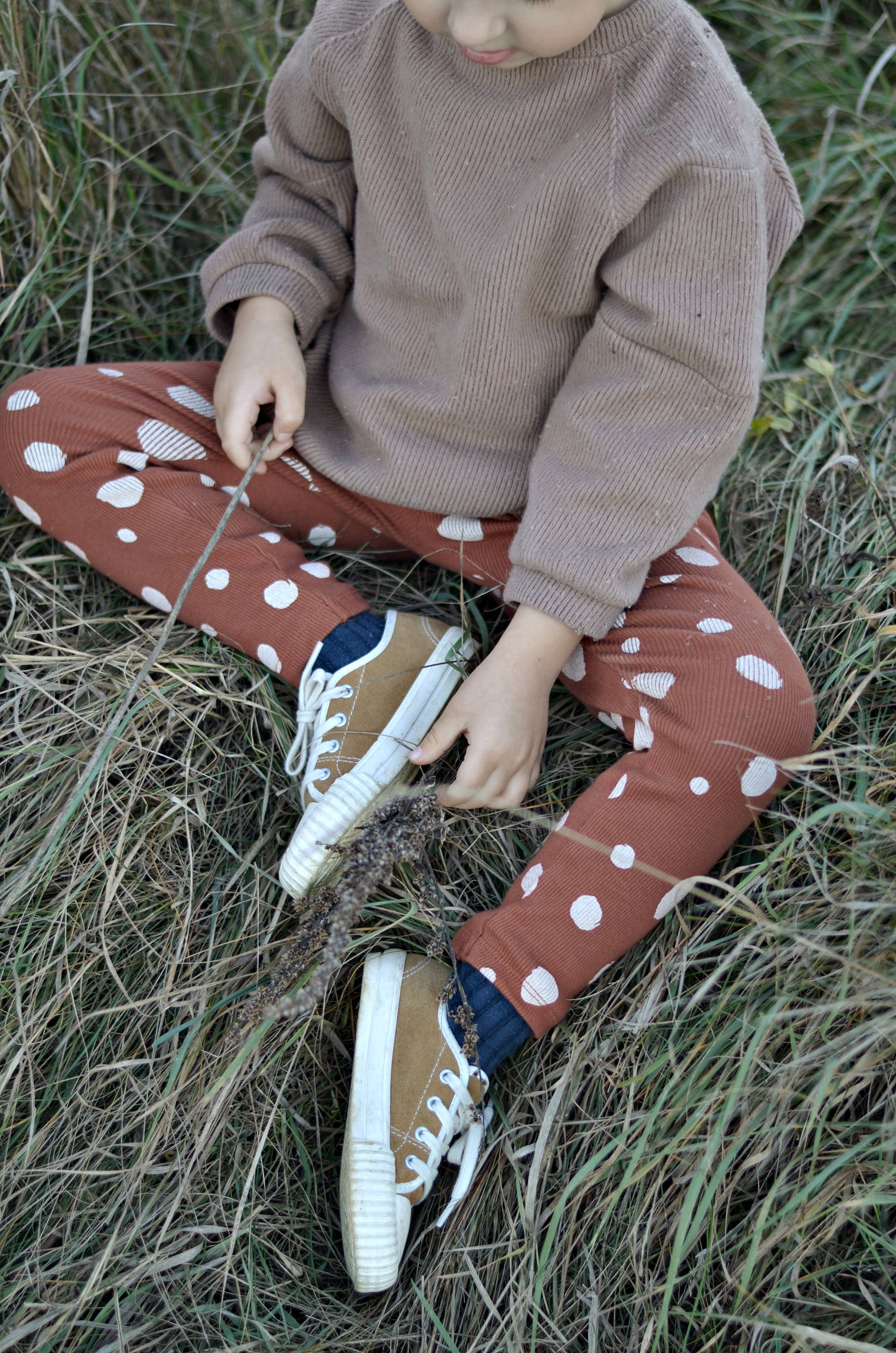 leginsy z kropki zara