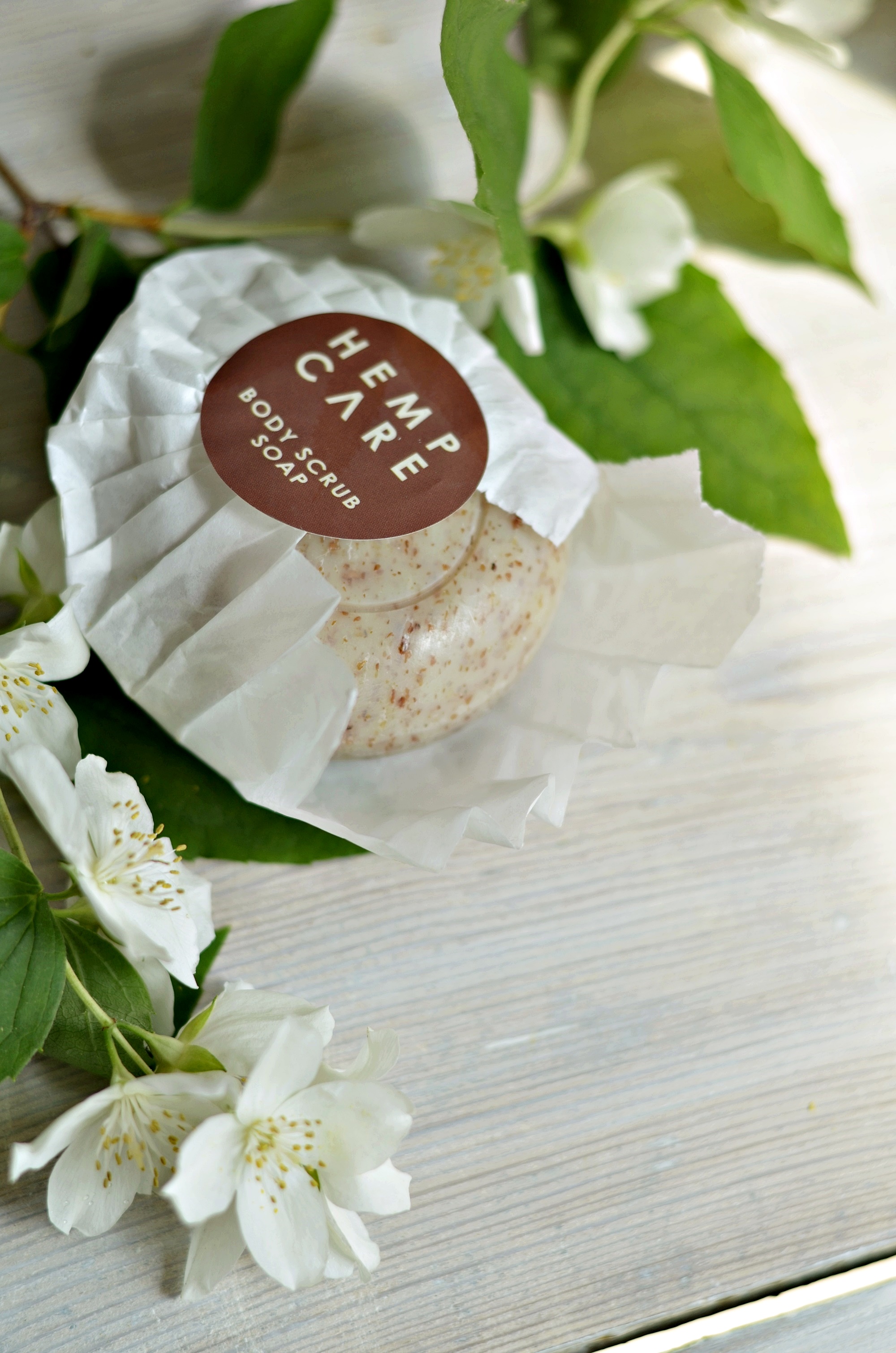 HEMP CARE, JAKO IDEALNE KOSMETYKI NA LATO