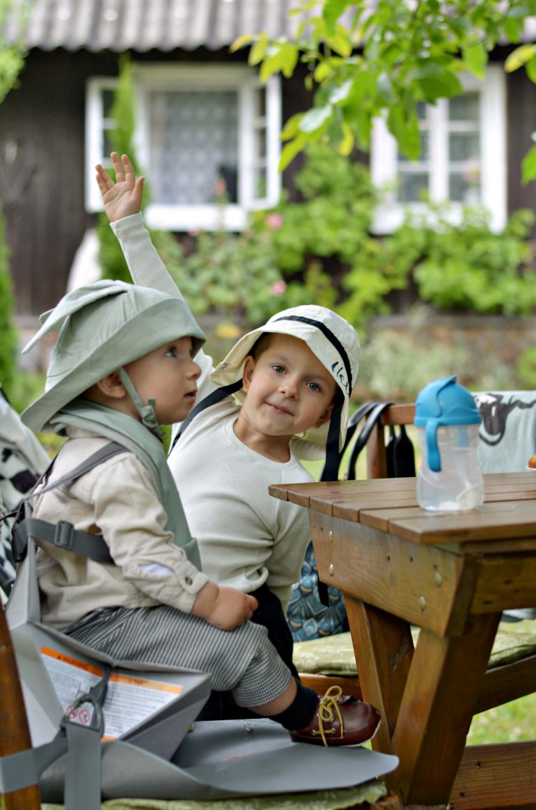 NAKŁADKA NA KRZESŁO DLA DZIECKA bombol