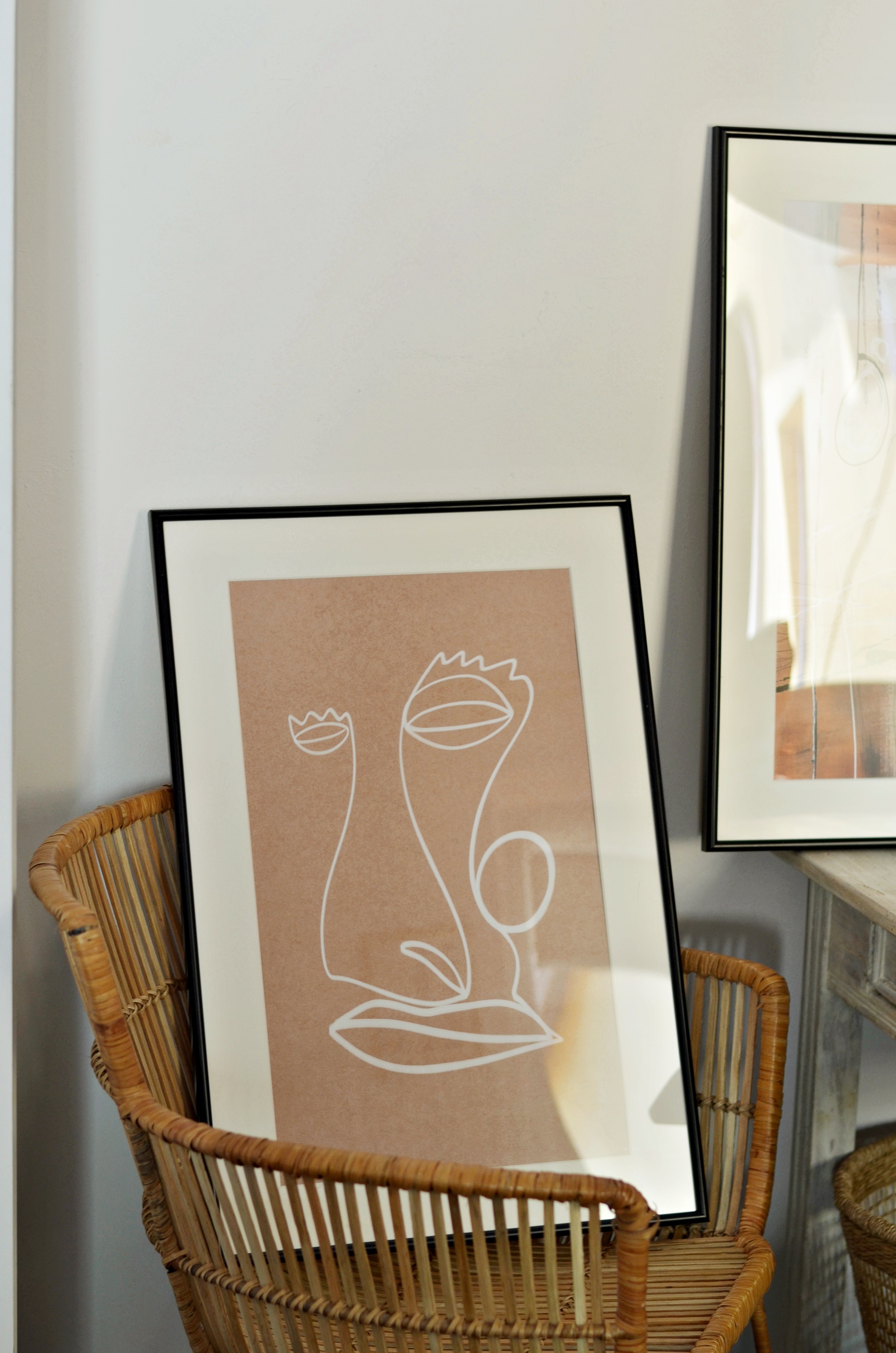 plakaty w ramach plakaty do sypialni