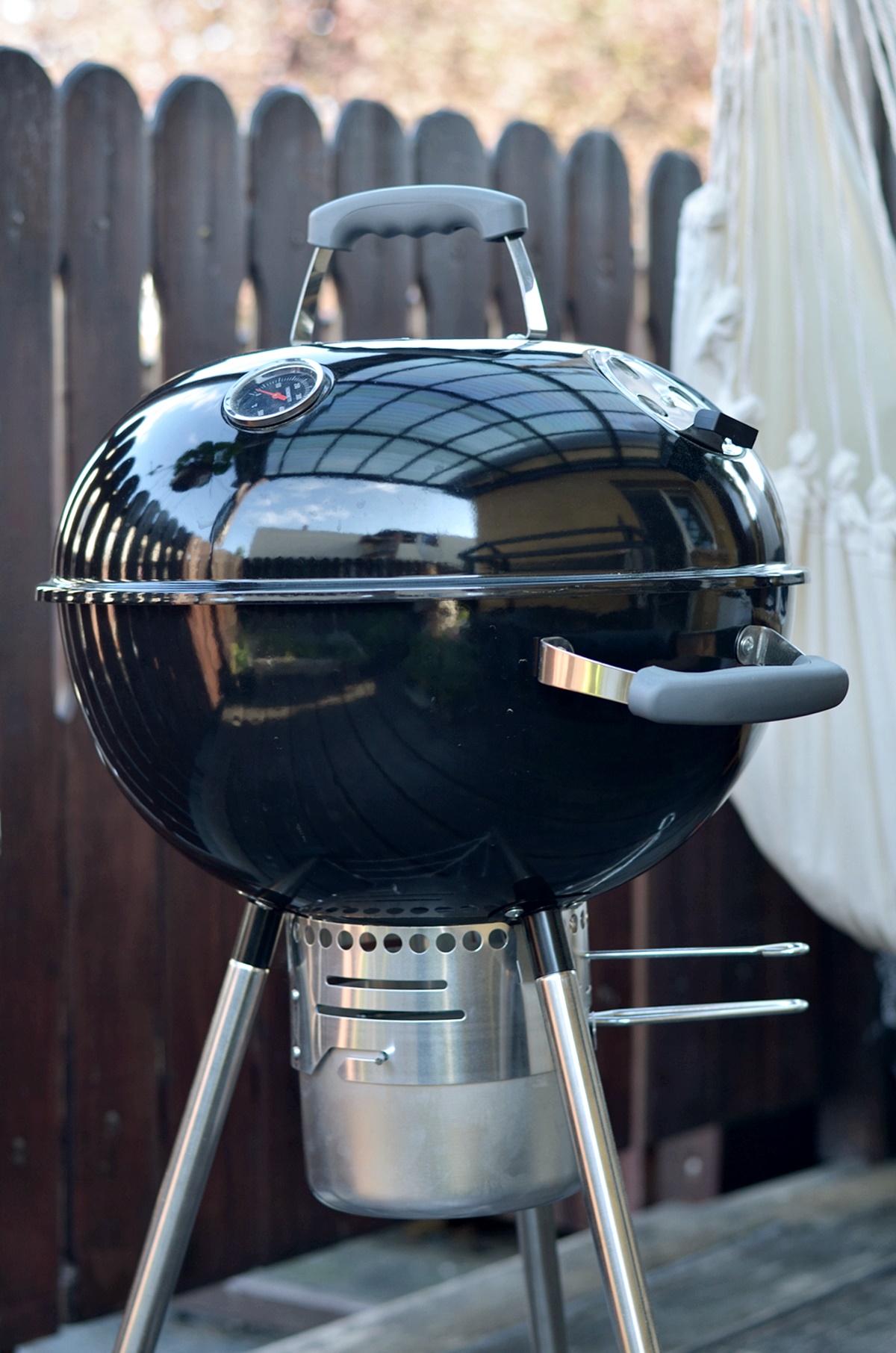 grill na taras grill z pokrywą