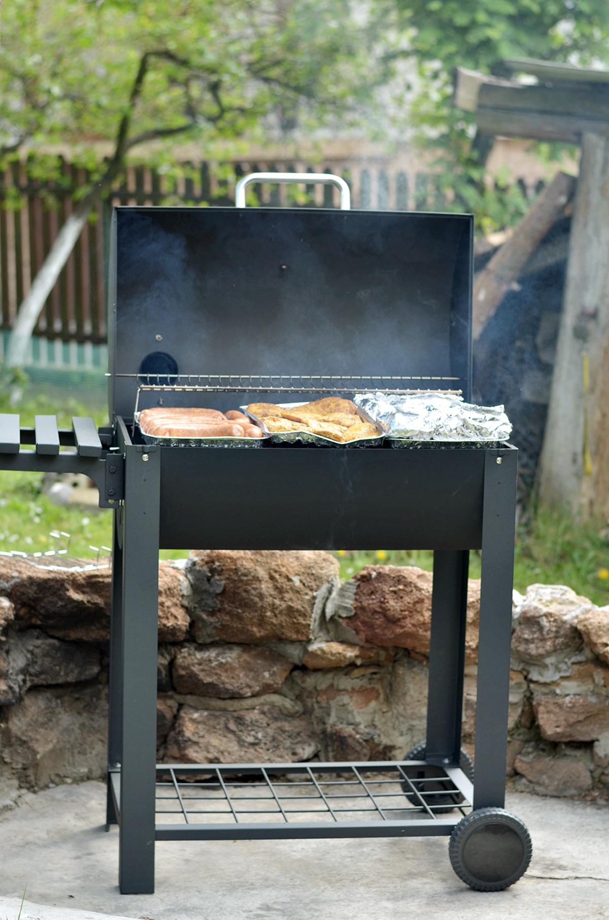 duży grill grill delux z kułkami