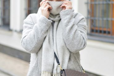 SZALIK OD TARTAN I WEŁNA