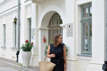 CZERŃ ZAMIAST BIELI