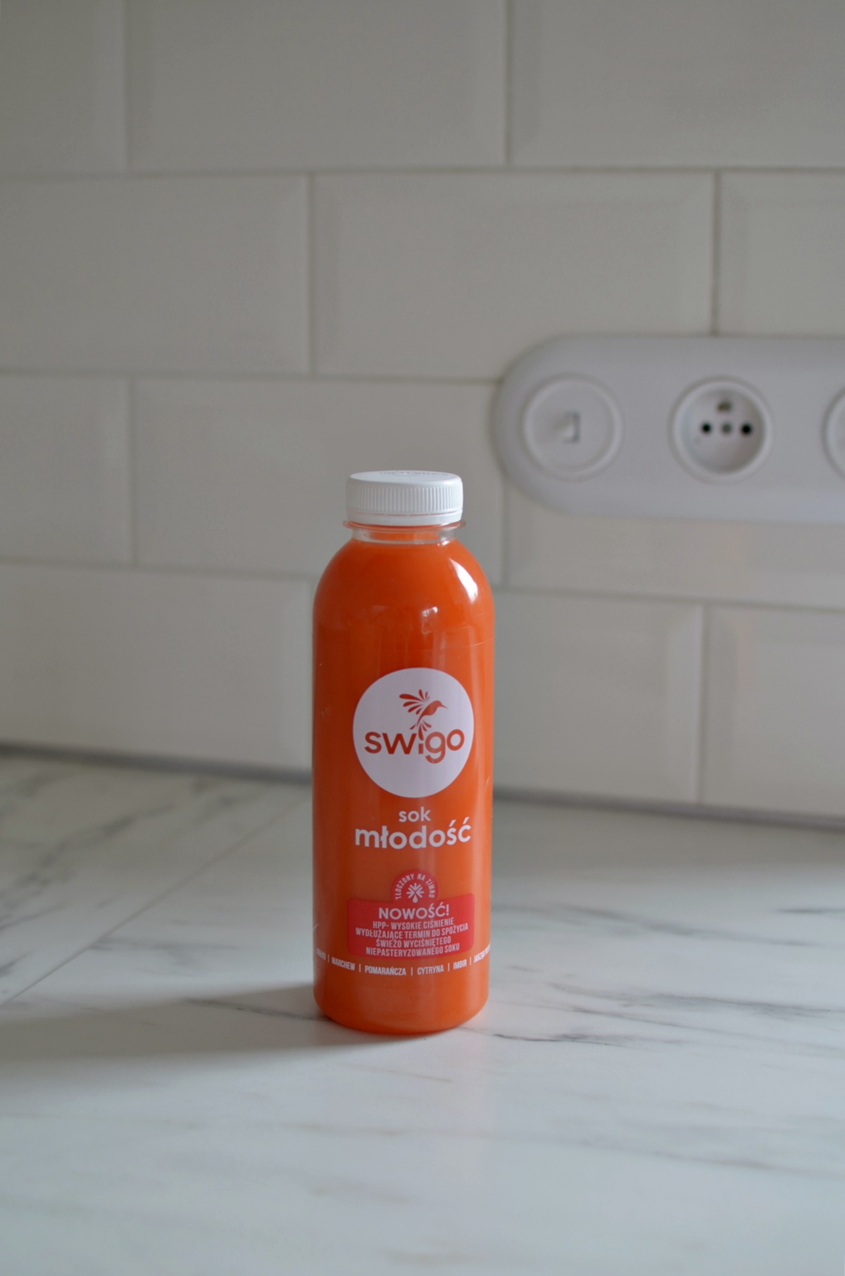 ŚWIEŻO WYCIŚNIĘTE SOKI