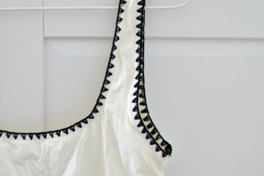 JEDNOCZĘŚCIOWY STRÓJ KĄPIELOWY