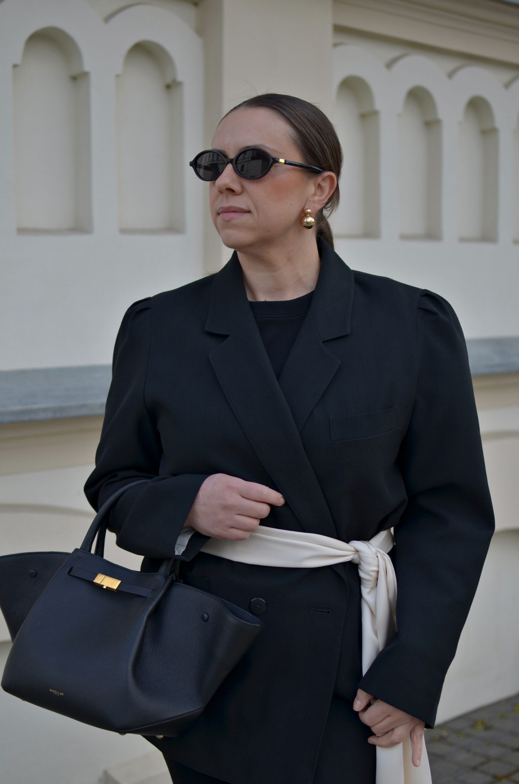 czarny outfit